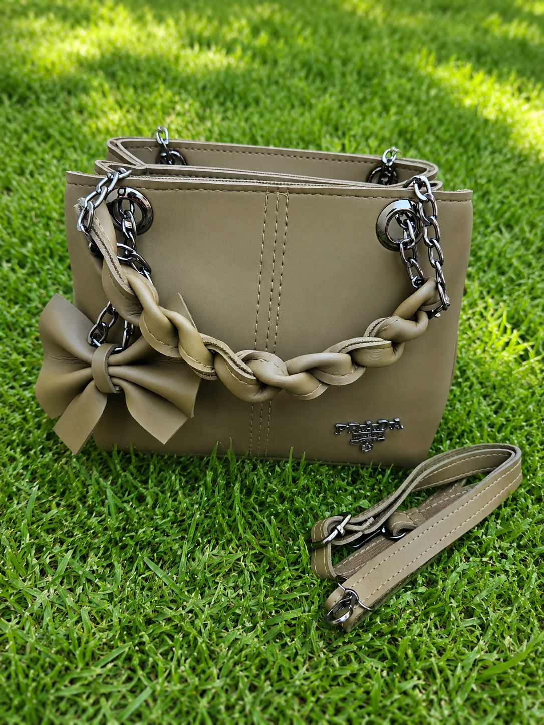 Bow chain shoulder Bag for women